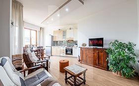 Homiday - Pisa - Elegant Apartment- 3 Camere 2 Bagni