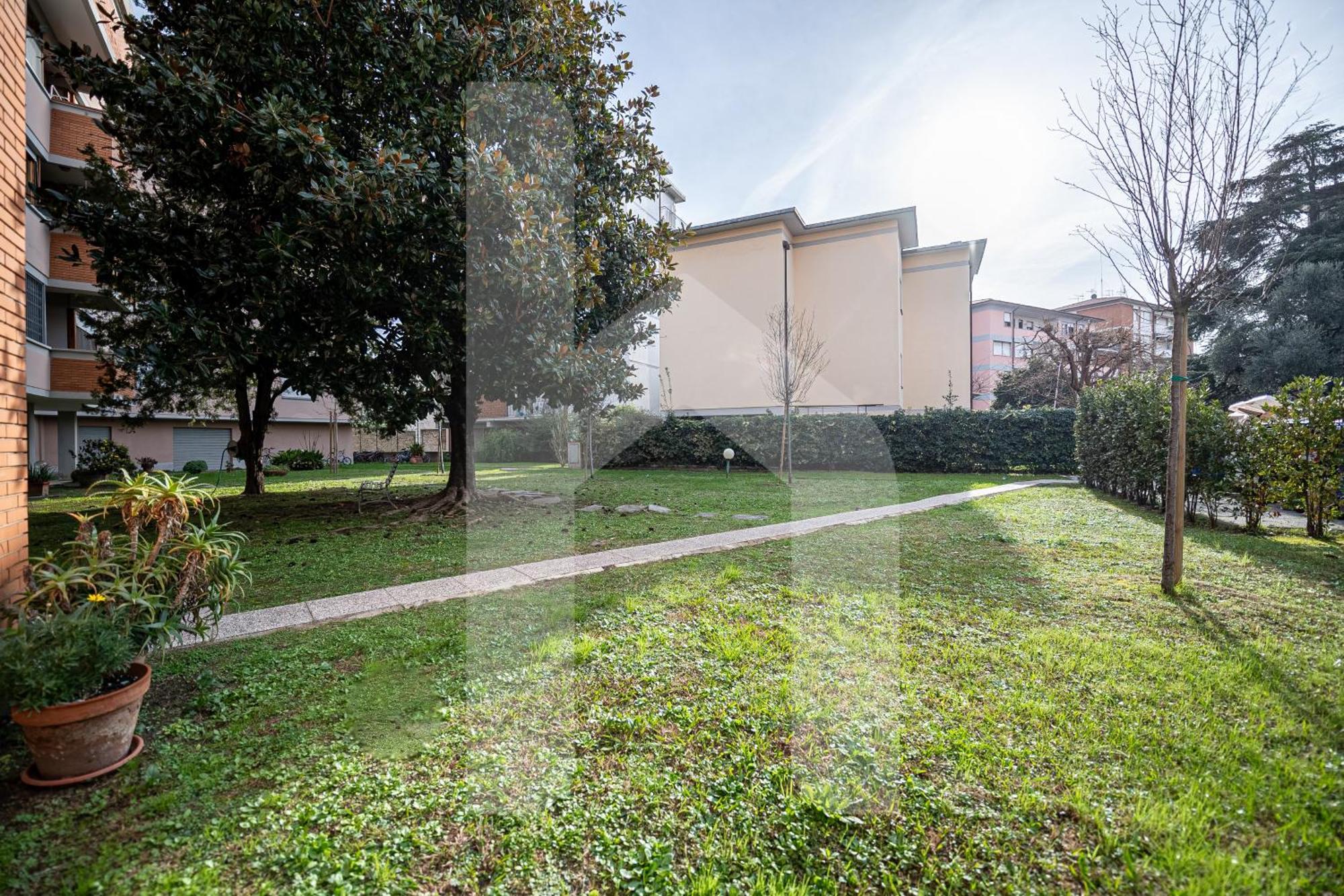 Homiday - Pisa - Elegant Apartment- 3 Camere 2 Bagni Zewnętrze zdjęcie